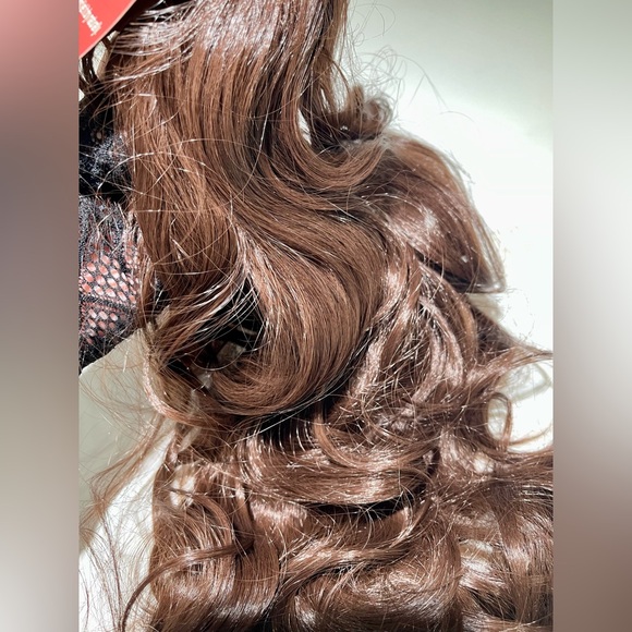 HAIR, 24” Ponytail Clasp Extension, straight layered, Dark brown - Picture 2 of 6